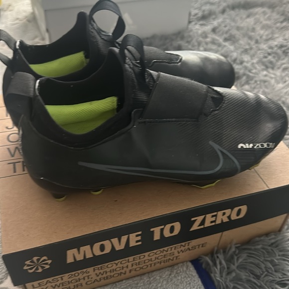 Nike JR Zoom Vapor 15 Academy FG/MG soccer cleats - Picture 4 of 5